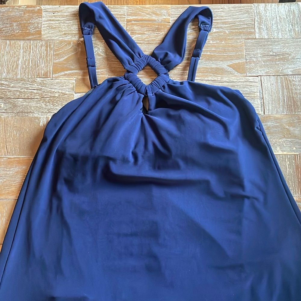Miraclesuit Halter Square Cut Beverly One Piece Swimsuit🖤 - Picture 9 of 17